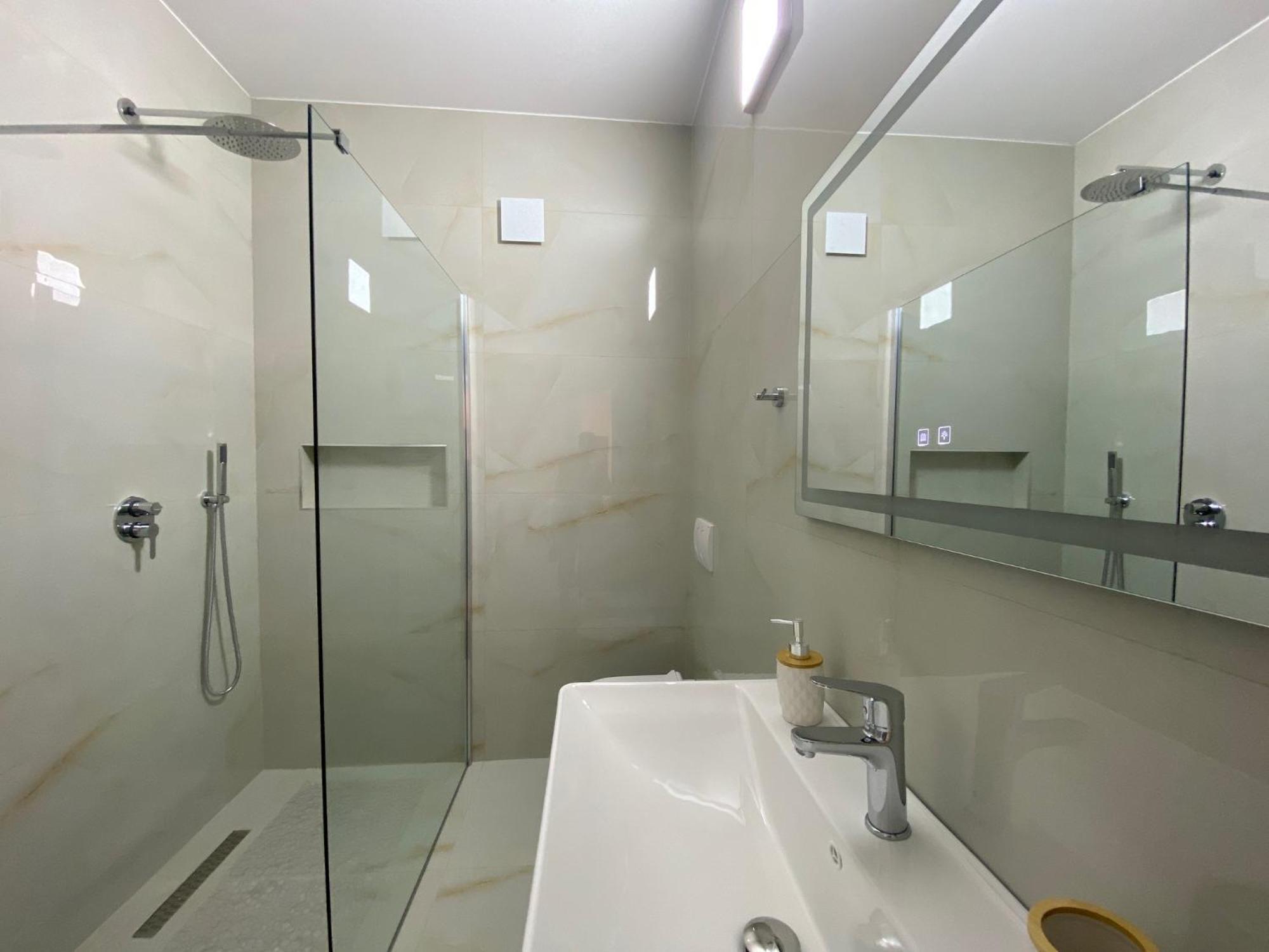 Central Cozy Apartment Tiranë Eksteriør bilde