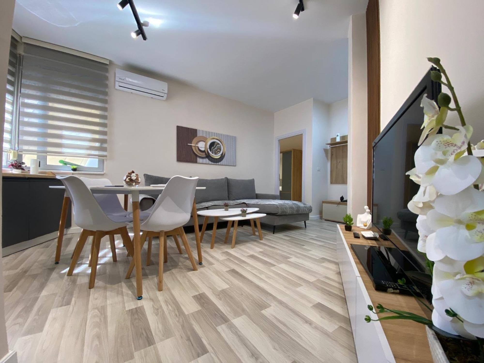 Central Cozy Apartment Tiranë Eksteriør bilde